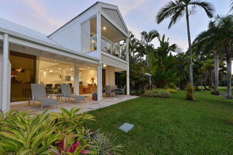 Mirage Luxury Villas - Surfers Gold Coast 4