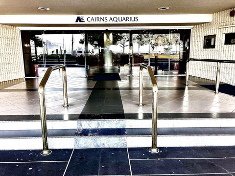 Cairns Apartment Esplanade Ocean Views - Surfers Gold Coast 1