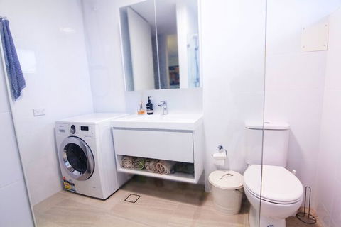 Cozy Apartment In Waverton - Surfers Gold Coast 4