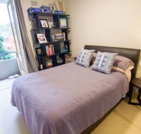 Cozy Apartment in Waverton - Surfers Gold Coast