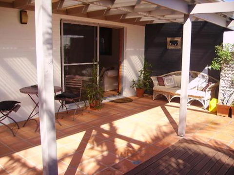 5 / 49 Childe Street Hideaway At Belongil - Surfers Gold Coast 2