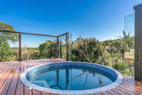 A PERFECT STAY - Ourmuli Cabin - Surfers Gold Coast 5