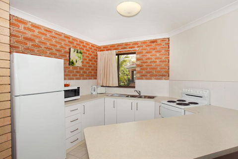 Unit 7 Belandar Court Coolum Beach - Surfers Gold Coast 3