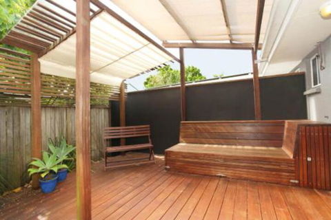 1 / 882 David Low Way Marcoola 500 Bond Linen Included Pet Friendly - Surfers Gold Coast 5