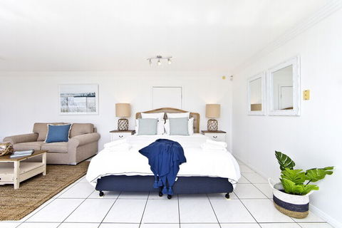 The Ultimate Ocean View A Luxury Home - Surfers Gold Coast 6