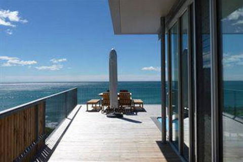The Ocean Retreat - Surfers Gold Coast 0