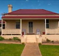 Charlie Bates Cottage - Surfers Gold Coast