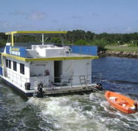 Boyds Bay Houseboat Holidays - Surfers Gold Coast