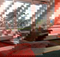 Heemskirk Motor Hotel - Surfers Gold Coast