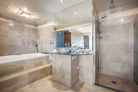 Gateway Hotel By Nightcap Plus - Surfers Gold Coast 3