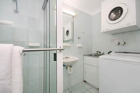 Byron BaySide Central Studio Apartments - Surfers Gold Coast 4
