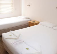 CBD Hotel - Surfers Gold Coast