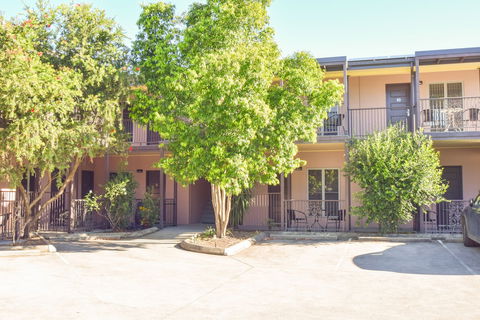 Station Hotel Motel Kurri Kurri - Surfers Gold Coast 4