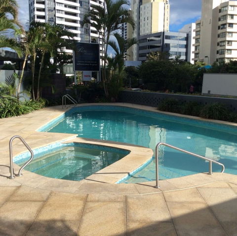Pacific Resort Broadbeach - Surfers Gold Coast 3