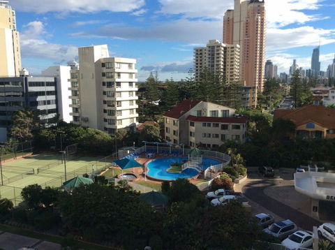 Pacific Resort Broadbeach - Surfers Gold Coast 1