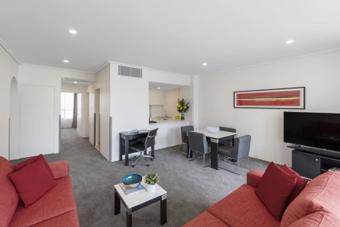 Waldorf Sydney Serviced Apartments - Surfers Gold Coast 5