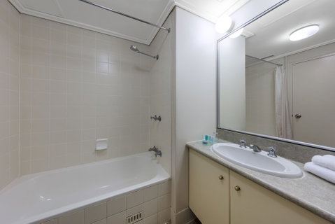 Waldorf Sydney Serviced Apartments - Surfers Gold Coast 3