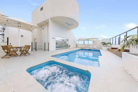 Waldorf Sydney Serviced Apartments - Surfers Gold Coast 1