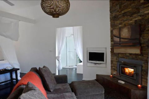 Blue Cliffs Retreat - Surfers Gold Coast 4
