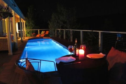 Blue Cliffs Retreat - Surfers Gold Coast 1