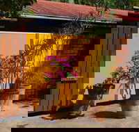 Pink Flamingo Resort - Surfers Gold Coast