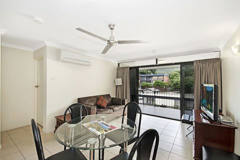 Townsville Holiday Apartments - Surfers Gold Coast 4