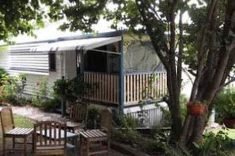 Staple House Bed And Breakfast - Surfers Gold Coast 1