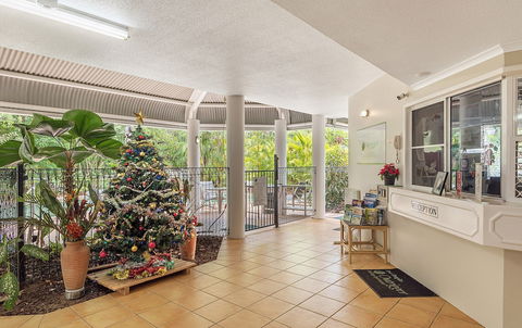 Port Douglas Outrigger Holiday Apartments - Surfers Gold Coast 6