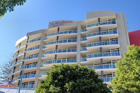 Northpoint Apartments - Surfers Gold Coast 2