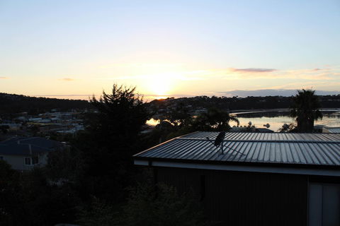 Pacific Heights Holiday Apartments & Munn's Tower House - Surfers Gold Coast 6