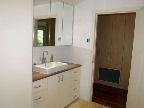 ILUKA - Surfers Gold Coast 3