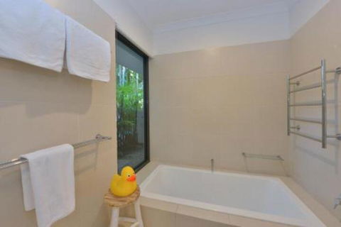 Concha Marina - Surfers Gold Coast 6