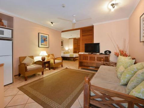 Balinese Breeze - Surfers Gold Coast 5