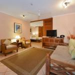 Balinese Breeze - Surfers Gold Coast 0