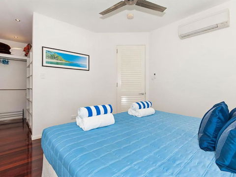 Tropical Oasis 8 Templemoon - Surfers Gold Coast 1