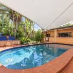 22 On Nautilus - Surfers Gold Coast 1