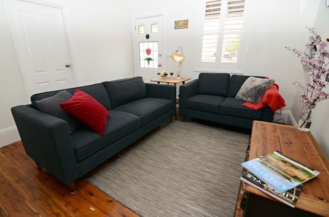 Thelma's Temora - Surfers Gold Coast 5