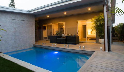 Sols Place Boutique Pool Villas - Surfers Gold Coast 5