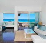 Perfect Beach Front Duplex The Entrance North - Surfers Gold Coast
