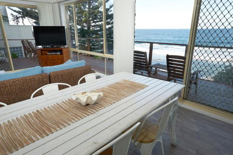 Kalimna Blue Bay NSW - Surfers Gold Coast 7