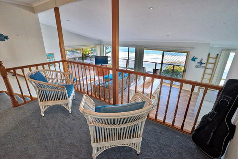 Kalimna Blue Bay NSW - Surfers Gold Coast 5