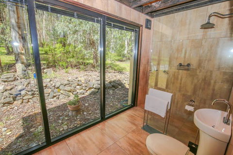 Black Mamba House - Surfers Gold Coast 5