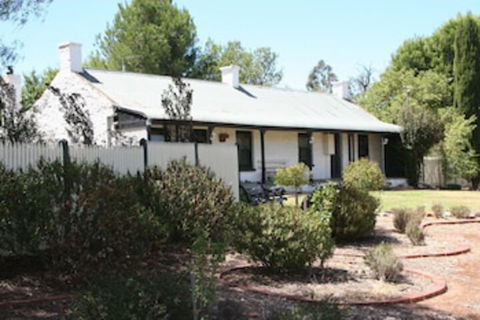 Miss Mabel Cottage - Adults Only - Surfers Gold Coast 0