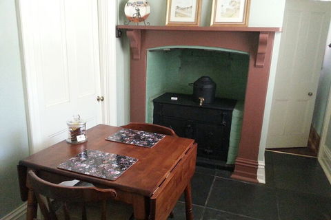 Burra Railway Station Bed & Breakfast - Surfers Gold Coast 7