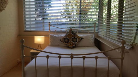 Lake House Benalla - Surfers Gold Coast 5
