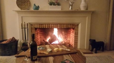 Lake House Benalla - Surfers Gold Coast 2