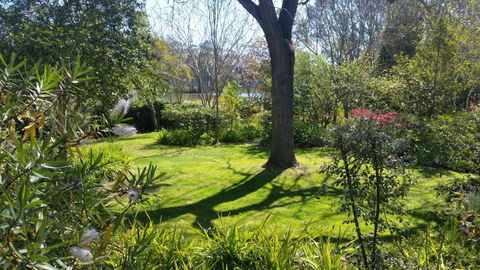 Lake House Benalla - Surfers Gold Coast 3