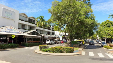 Uyoung Diving Resort - Surfers Gold Coast 1
