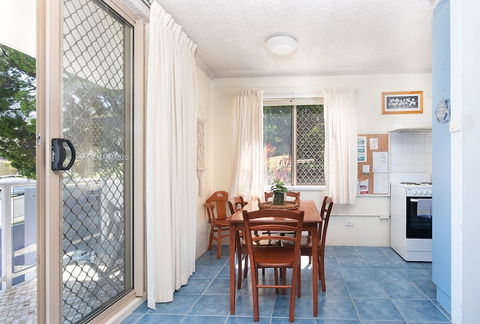 Yamba Towers 2 - Surfers Gold Coast 3