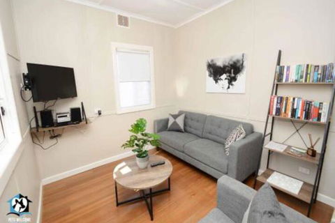 Just Renovated 2BR Cottage In Heart Of Wentworth - Surfers Gold Coast 5